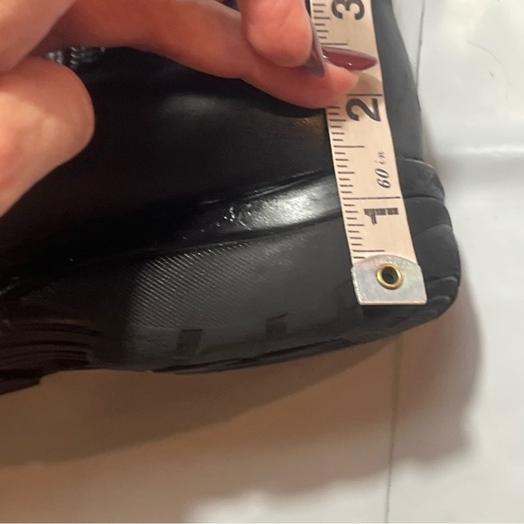 TOE WARMERS CANADA BLACK Leather FUR LINED Zip up Winter BOOTS T08665 WOMEN 7.5M - Picture 6 of 16